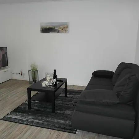Ferienhaus Karolin Apartman *
